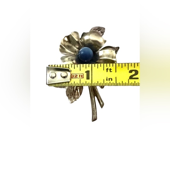 Vintage Signed Taylord Blue Star Sterling Silver & Sapphire Flower Brooch - Picture 6 of 6